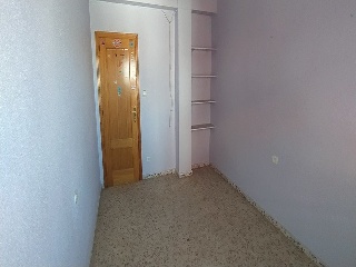 02166-0001 27