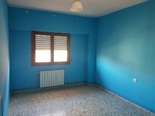 02166-0001 28