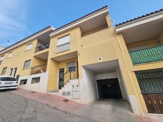 01590-0001 23