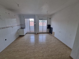 01590-0001 28