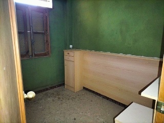 01593-0001 18