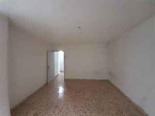 01599-0001 28