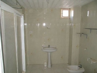 01599-0001 33