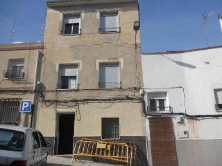 19143-0001 8