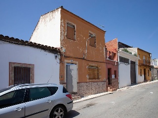18639-0001 12