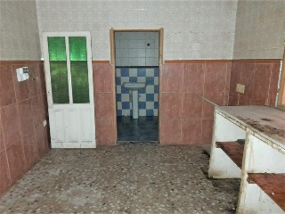 18640-0001 13