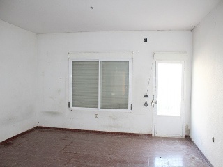 18667-0001 17