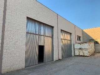 18668-0001 4