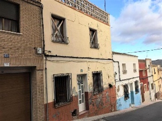 18669-0001 5