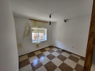 19578-0001 18