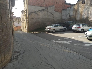 19583-0001 9