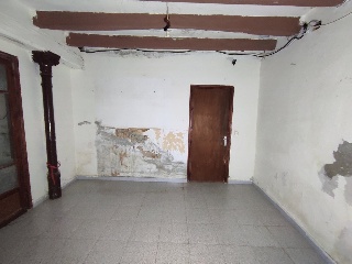 19589-0001 35