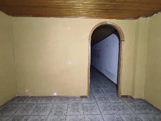 19589-0001 41