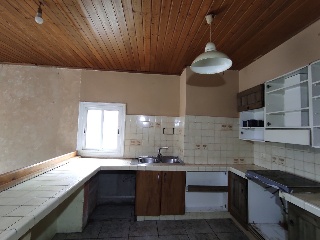 19589-0001 49