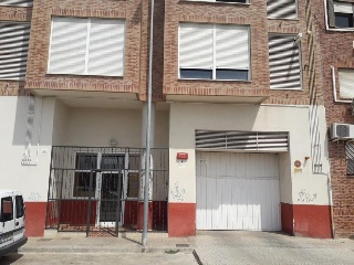 19513-0001 14