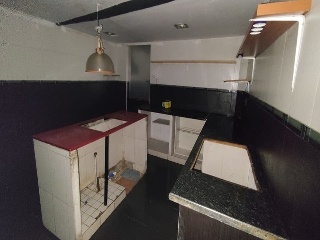 10063-0001 29
