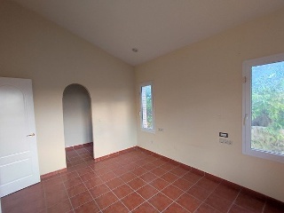 00272-0001 19