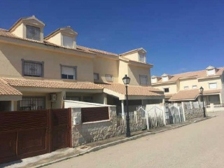 Chalets adosados en Horcajo de Santiago . Cuenca 19