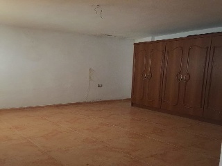 00893-0001 6