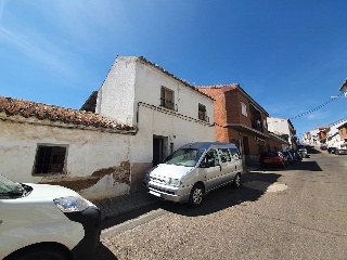 02773-0001 7