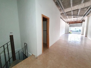 01747-0001 16