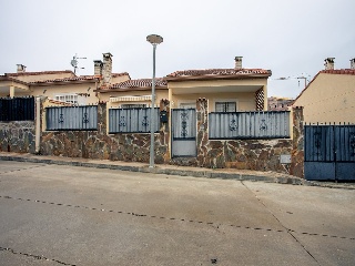 Chalet pareado en C/ Fresno 43