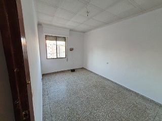 00868-0001 32