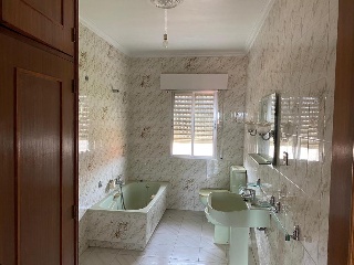 01593-0001 12