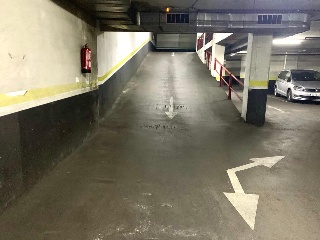 Plazas de garaje en Barcelona  9