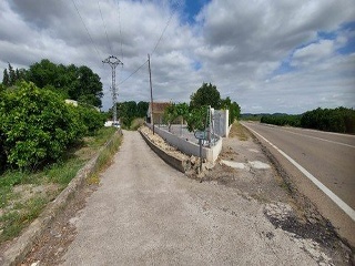 01571-0001 21