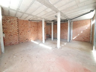 Local comercial en C/ Baltasar Gracián, La Carlota - Córdoba - 41