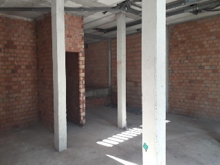 Local comercial en C/ Baltasar Gracián, La Carlota - Córdoba - 44
