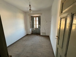 02890-0001 20