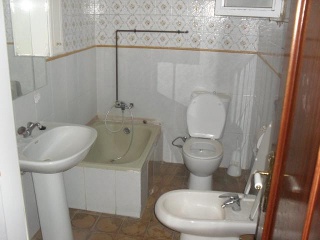 00787-0001 15