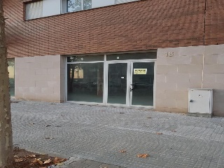 12183-0001 8