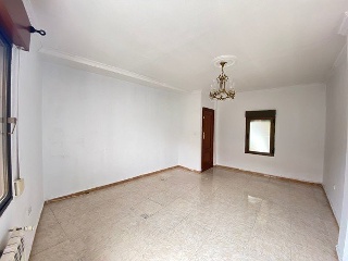 00739-0001 24