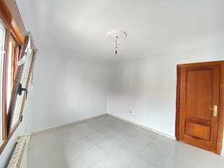 00739-0001 25