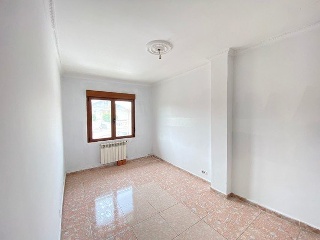 00739-0001 29