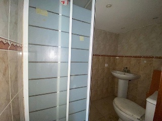 00739-0001 35