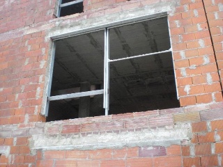 Promoción en construccion detenida en C/ Argentina, Sénia (La) (Tarragona)  8