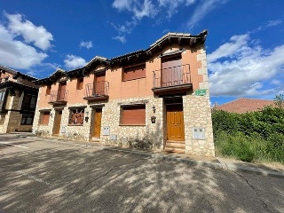 03417-0001 24