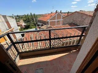 03911-0001 25