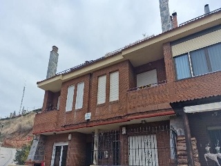 03916-0001 26