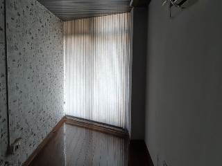 03937-0001 26
