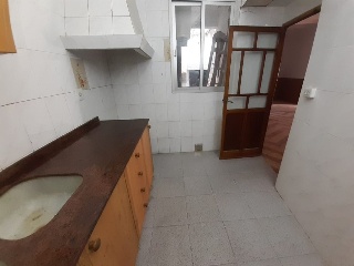 03775-0001 37