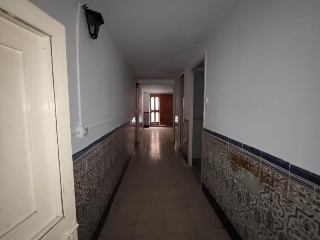 03776-0001 32