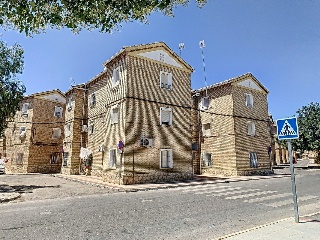 06570-0001 13