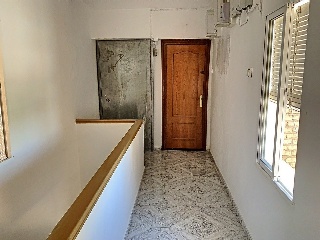 06570-0001 19