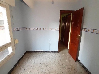 03709-0001 26