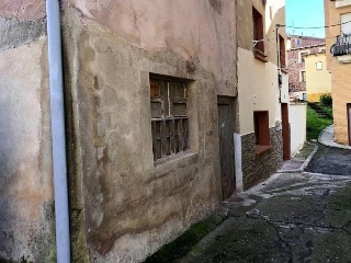 03711-0001 7